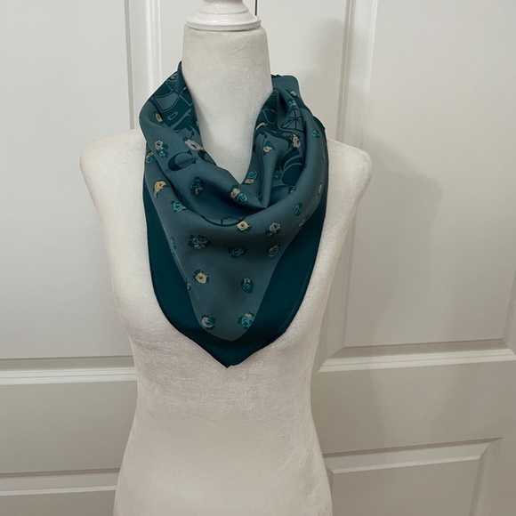 Horse And Carriage Tea Rose Print Silk Bandana from Coach - Picture 3 of 5